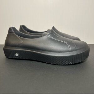 Womens ANYWEAR Rise Black Slip On Slip Resistant Work Shoes / Size 8